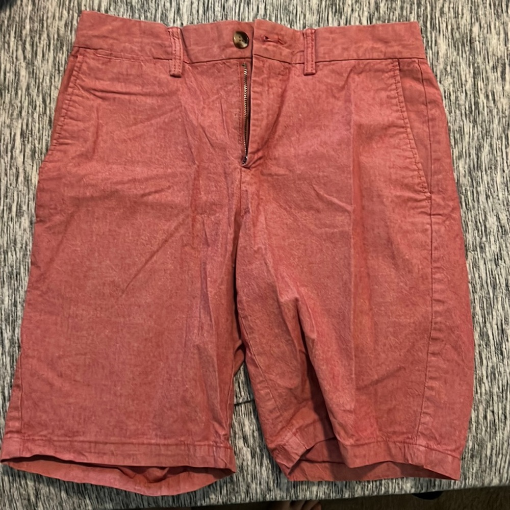 Red washed size 29 waist shorts!